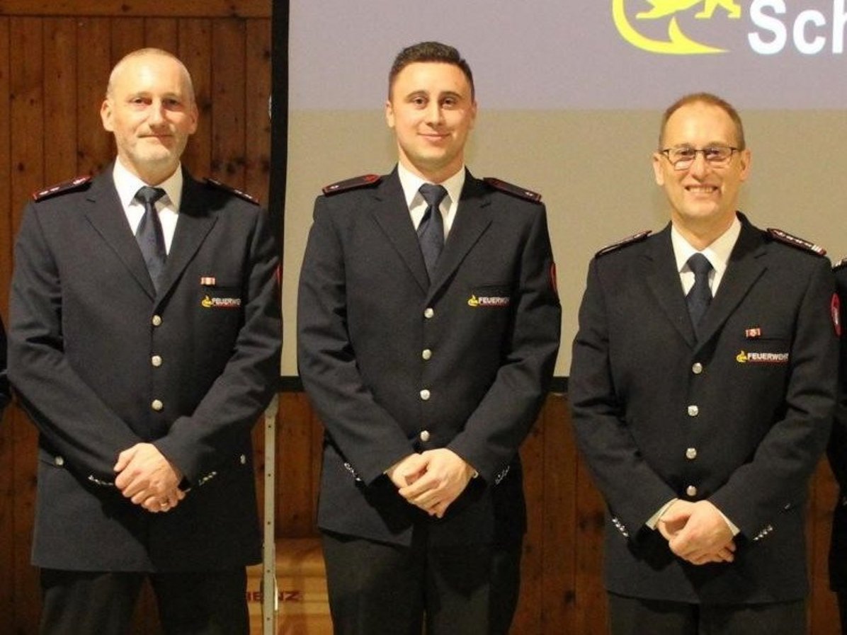 Von links 1. Stellv. Kommandant Bernhard Groh, 2. Stellv. Kommandant Jonas Dietrich und Kommandant Bernd Leppert.